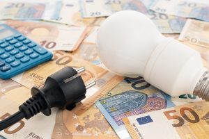 V. Sinkevičius: visiškai atsieti elektros ir dujų kainų kol kas neįmanoma