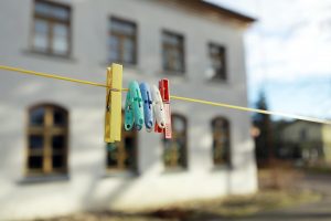 Senelių globos namų Melnragėje teks palaukti
