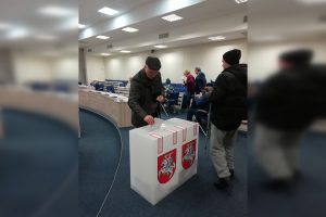 Išankstinis balsavimas Klaipėdoje: rinkėjai balsuoti neskuba