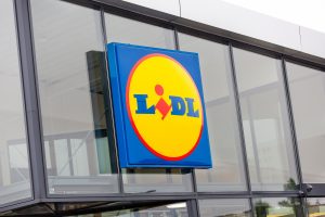 „Lidl“ prekybos tinklui Lietuvoje – septyneri: sėkmingos karjeros istorijomis dalijasi darbuotojai