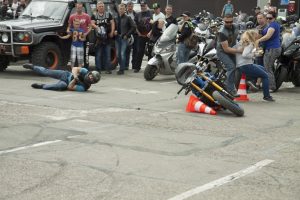 Incidentas baikerių šventėje: nevaldomas motociklas riedėjo į minią