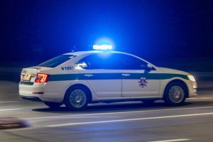Panerių gatvėje dėl neblaivaus vairuotojo kaltės susidūrė du automobiliai, nukentėjo moteris