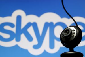 Italijos kaliniai galės kalbėtis su savo artimaisiais per „Skype“