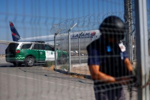 Čilėje per nepavykusį apiplėšimą oro uoste žuvo du žmonės