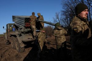 Rusija skelbiasi Ukrainoje užėmusi du kaimus, įskaitant gyvenvietę netoli Bachmuto
