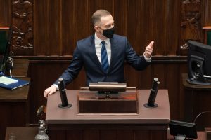 Lenkija pradėjo tyrimą dėl nutekinto buvusio vyriausybės pareigūno susirašinėjimo