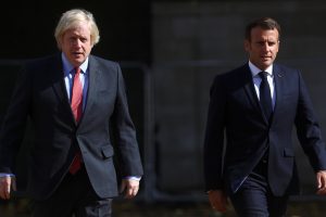 Londonas supyko, kad Prancūzijos prezidentas išvadino B. Johnsoną „klounu“