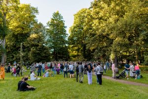 Verkių rūmų parke surengta tradicinė Rasos šventė