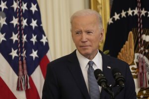 J. Bidenas: JAV nesiekia Šaltojo karo ar konflikto su Kinija