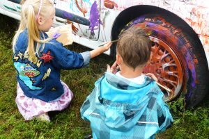 Festivalio šviesa – nuoširdžios vaikų šypsenos