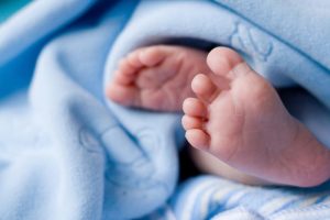 Galvos traumą patyręs kūdikis mirė ligoninėje