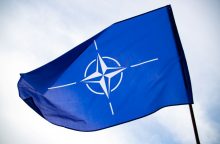 NATO užsienio reikalų ministrai Prahoje aptars karinę pagalbą Ukrainai