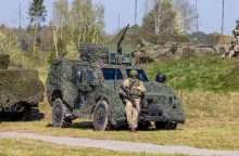 Lietuvos kariuomenė už daugiau nei 4 mln. eurų įsigis inžinerinių kontrmobilumo priemonių