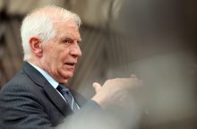 J. Borrellis ragina Izraelį vykdyti TTT nutartį dėl puolimo Rafache