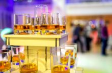Vyriausybė pritarė renginiuose pardavinėjamų alkoholinių gėrimų stiprumo suvienodinimo įgyvendinimui
