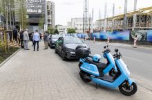 Paspirtukų, mopedų dalijimosi paslaugų įmonės Vilniuje kuria klasterį