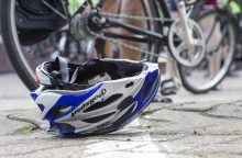 Vilniuje per eismo įvykį sužalotas dviračiu ne tarnybos metu važiavęs pareigūnas