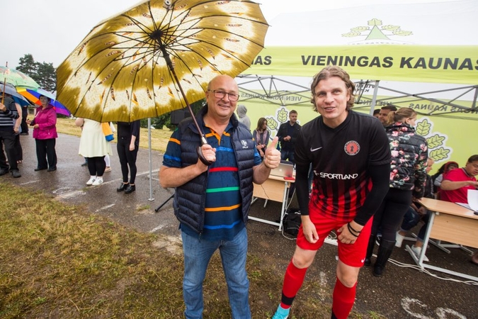 Žaidėjams „kalti golus“ linkėjęs V. Matijošaitis: Kaunas tikrai neabejingas futbolui