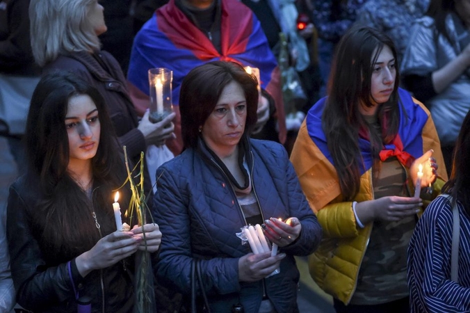 Armėnijoje – demonstracija dėl neramumų Kalnų Karabache