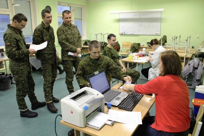 Dragūnų batalione surengta kraujo donorystės akcija