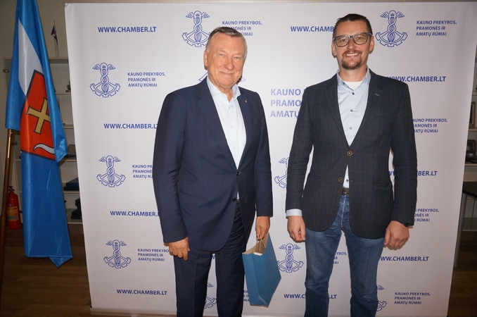 KPPAR Vadovo dienoje: ekonomikos ir karybos ekspertų prognozės verslui 2023 metams