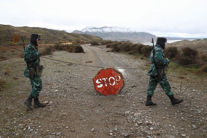 Azerbaidžanas ir Armėnija pradėjo apsikeitimą belaisviais ir įkaitais