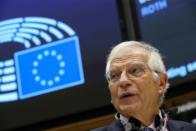 J. Borrellis: ES nepripažįsta A. Lukašenkos Baltarusijos prezidentu