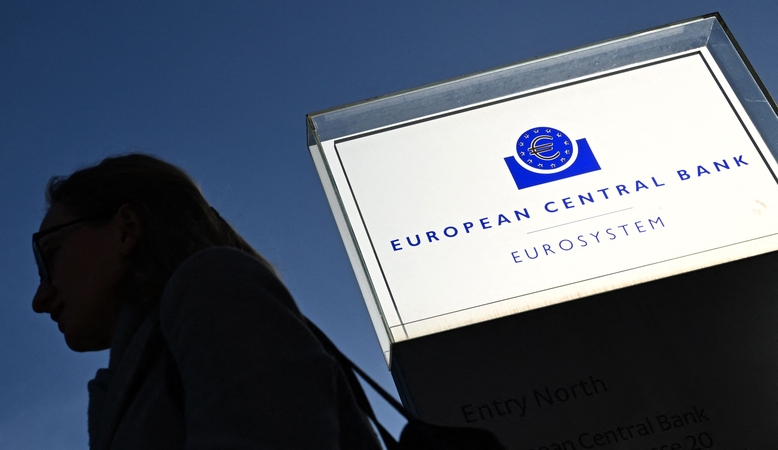 ECB bazines palūkanas prognozuotai sumažino dar ketvirčiu procento