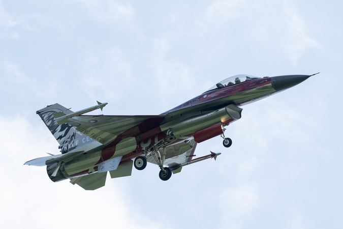 Danija paskelbė perduosianti Ukrainai dar vieną naikintuvų F-16 partiją