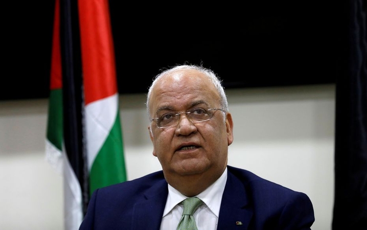 Nuo COVID-19 mirė ilgametis palestiniečių derybininkas S. Erekatas