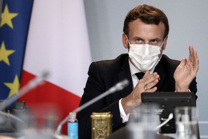 E. Macronas ragina rasti ilgalaikį politinį sprendimą Kalnų Karabache