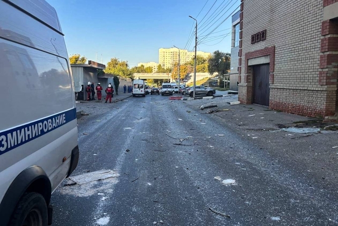 Rusijos Saratovo regione per dronų ataką sužeisti keturi žmonės