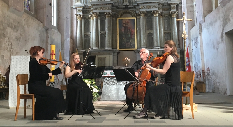 Tęstinumas: bėgant laikui, keičiantis kolektyvo sudėčiai Kauno styginių kvarteto prioritetai – puoselėti savojo žanro tradicijas, siekti aukščiausios atlikimo kokybės – nekinta. 