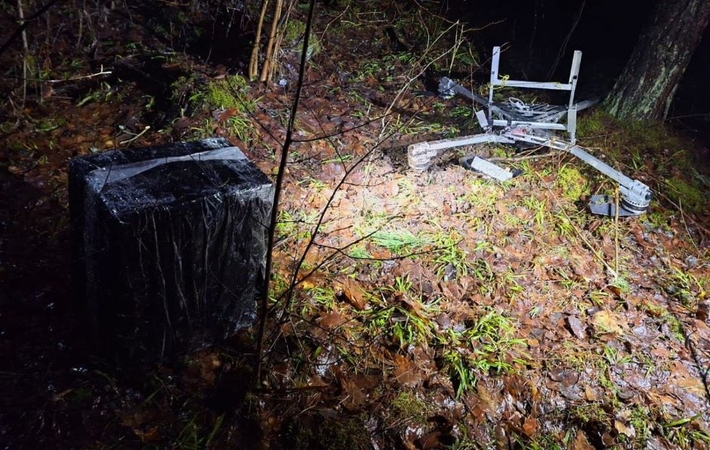 Pasieniečiai priverstinai nutupdė porą iš Baltarusijos atskridusių dronų