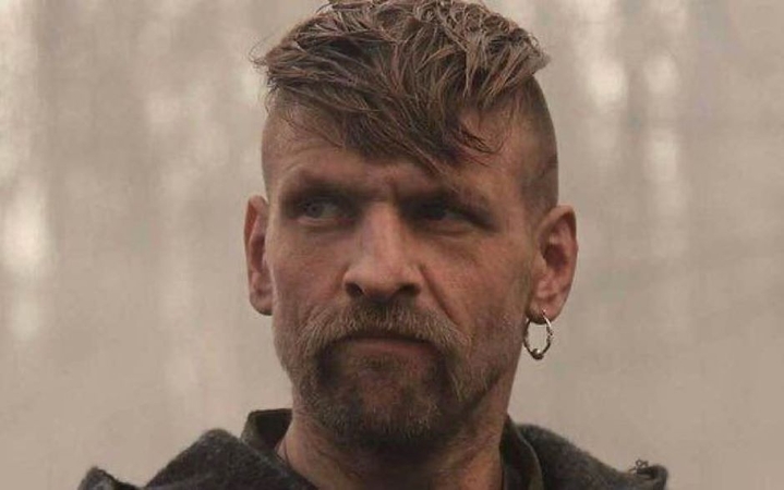 V. Kucharskis.