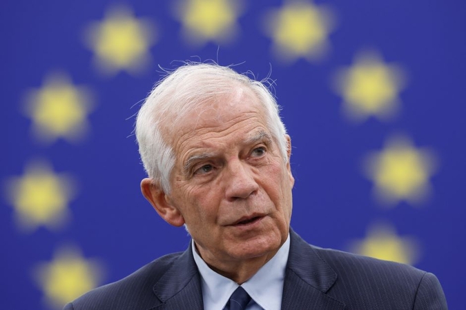 J. Borrellis.
