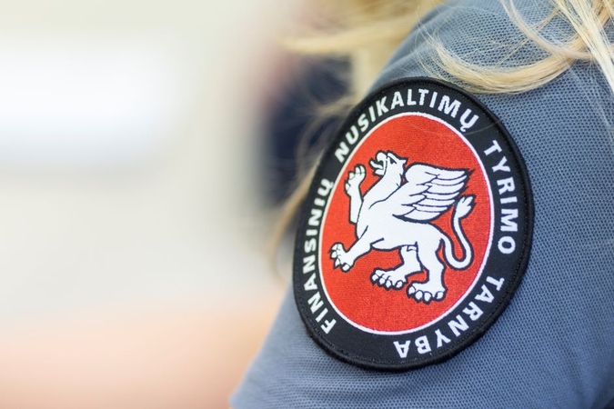 Pora FNTT pareigūnų, netinkamai organizavusių darbą Š. Stepukonio byloje, sulaukė griežto įspėjimo