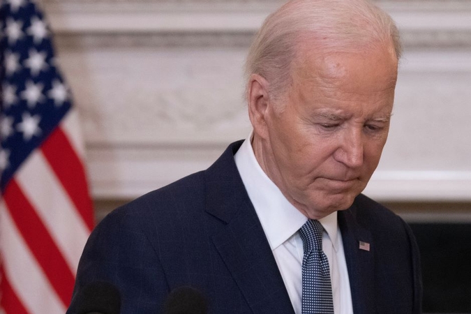 J. Bidenas pirmą kartą pasmerkė D. Trumpą kaip „nuteistą nusikaltėlį“