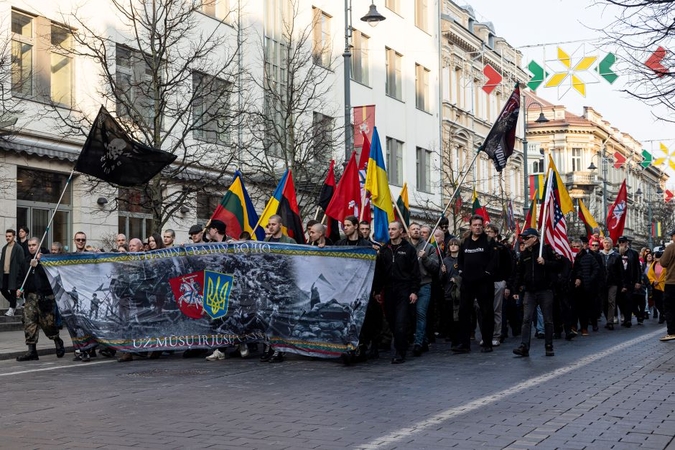 Vilniuje – tautininkų eitynės: čia niekas triukšmo kėlėjų nebijo