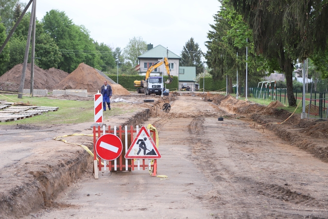 Terminas: Šviesos gatvės rekonstrukciją rangovai pažadėjo baigti iki rugsėjo 1-osios.