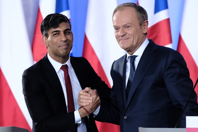 R. Sunak ir D. Tusk.