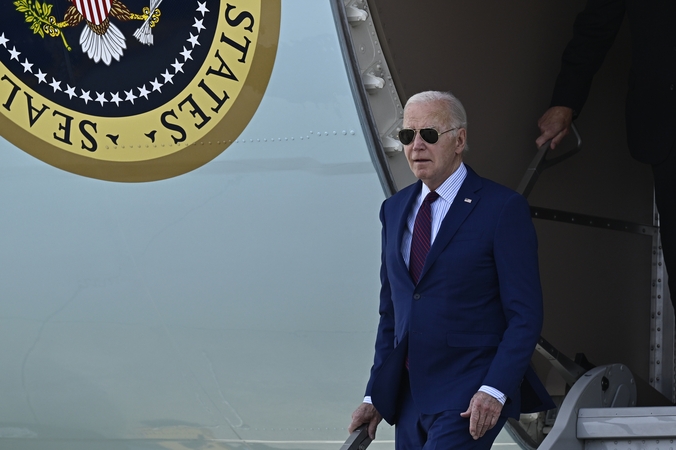 J. Bidenas.