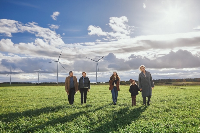 Mažeikių rajone šalia „Ignitis renewables“ vėjo parko esančios Pikelių bendruomenės atstovai.