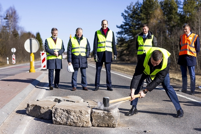 Kelio tarp Molėtų ir Utenos rekonstrukciją tikimasi užbaigti dar šiemet