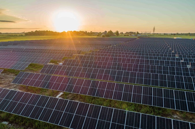  „Green Genius“ saulės elektrinė Žeimiuose. 