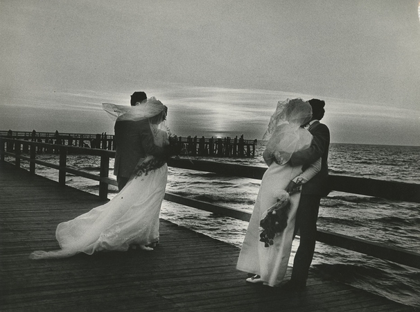 Vestuvių vakarą. Palanga. 1974 m.