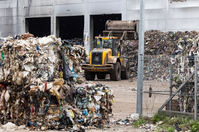 Buitinių atliekų tvarkytoja „Energesman“ – etikos komisijos akiratyje: pradėtas tyrimas