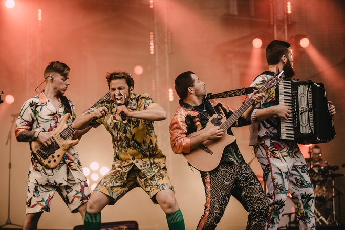 Ne visai bardiškose rudens sutiktuvėse – įžanga į festivalį „Tai – aš“