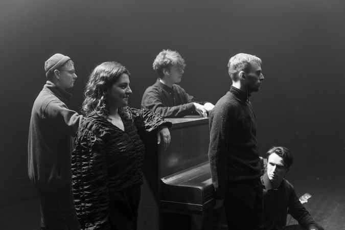 „Sirenų“ festivalio atidaryme – performansas: tyrinės tylos fenomeną