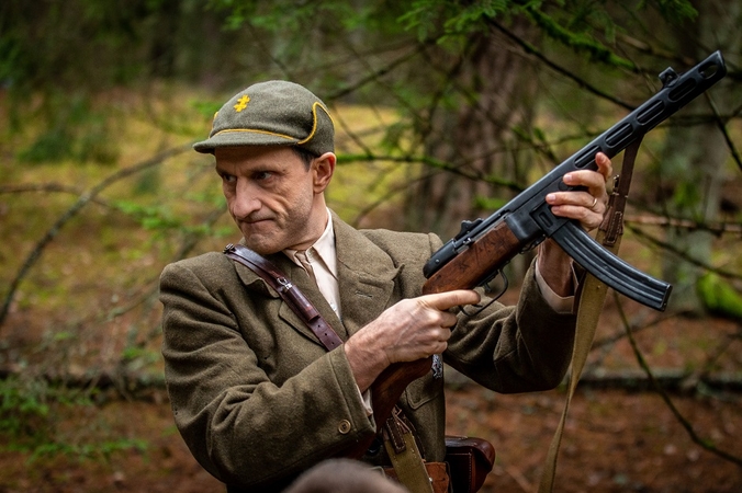 Prieš pat valstybines laidotuves kino ekranuose atgimsta  karininko J.Vitkaus-Kazimieraičio istorija
